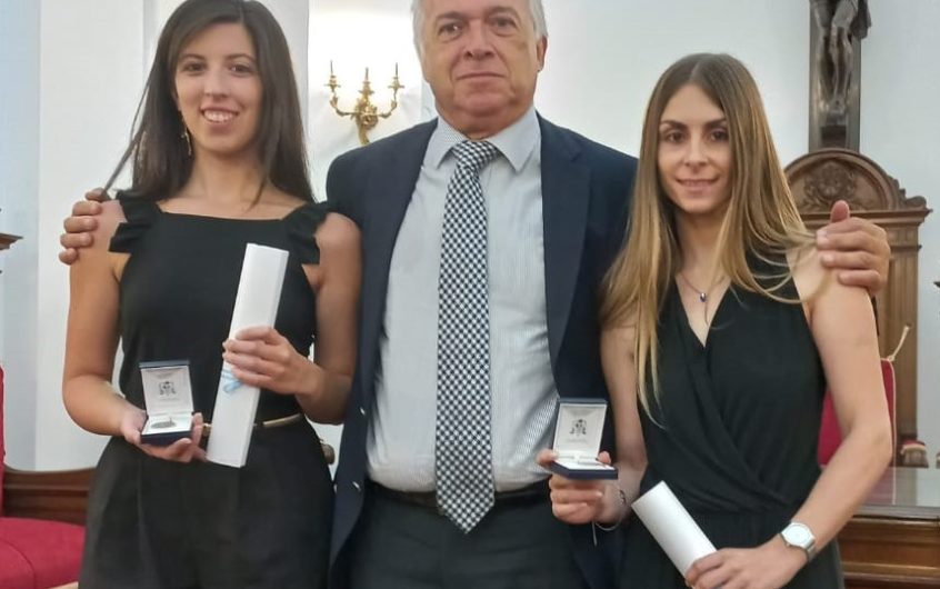 Graduadas de UCEL recibieron el Premio Corte Suprema de Justicia