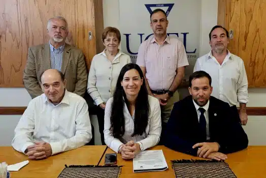 Reunión entre autoridades de UCEL y del Centro Universitario de Tlajomulco (Guadalajara, México)